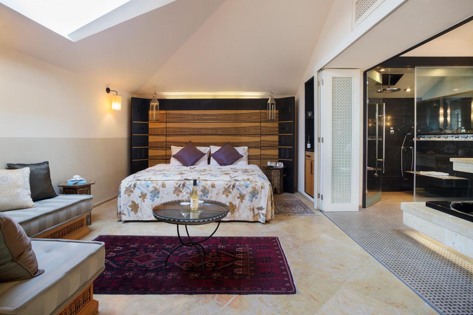 Junior Suite,65992174:JPEG