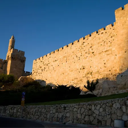 Spirit Of Herzl Hotel הרוח של הרצל-3